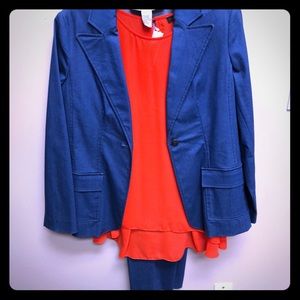 Don Caster 2 pc pantsuit with blouse